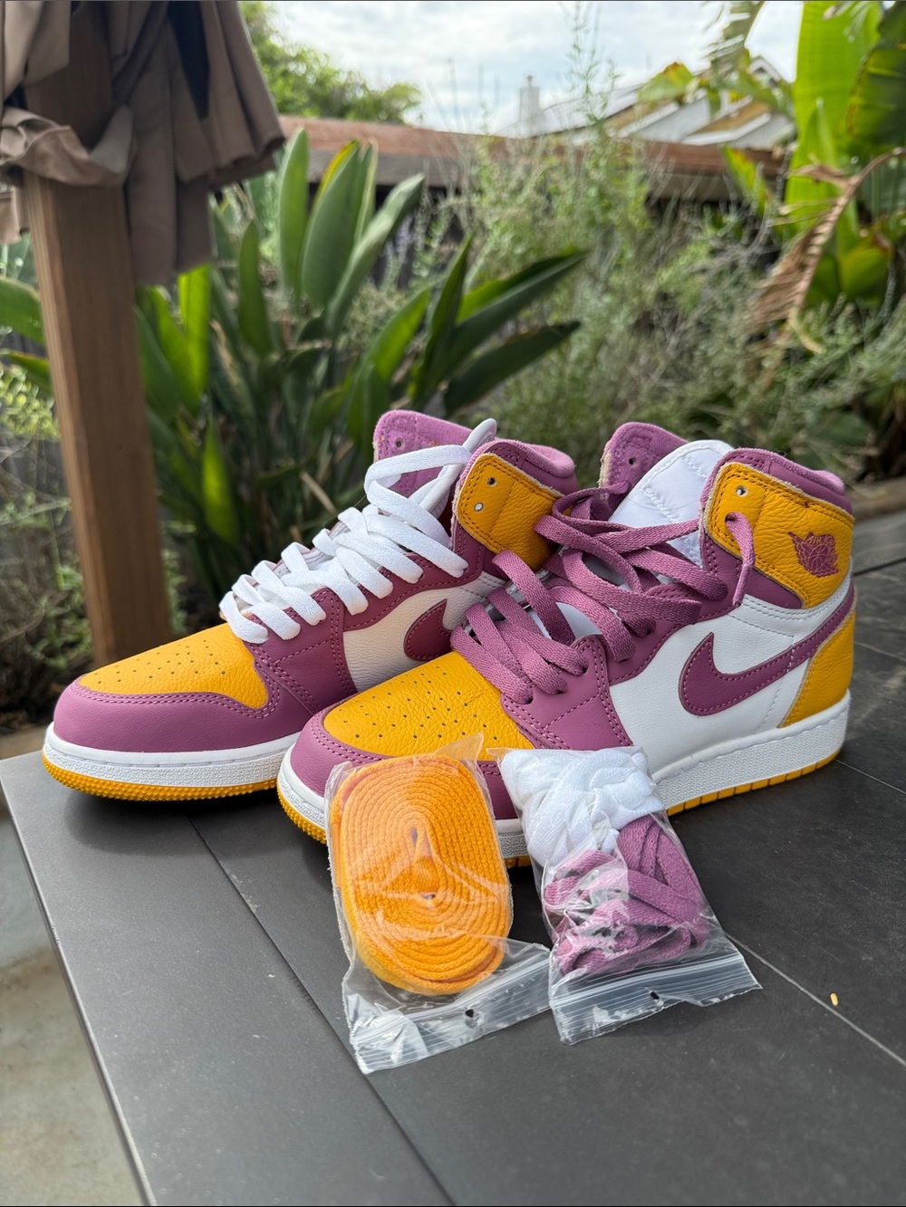 Nike Kids' Air Jordan 1 Mid - Purple / Yellow / White
